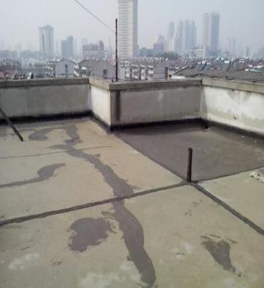 潮南漏水维修 楼顶漏水是什么原因，楼顶漏水维修方法是什么?