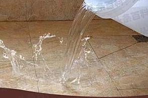 潮南漏水维修 免砸砖防水材料该如何施工